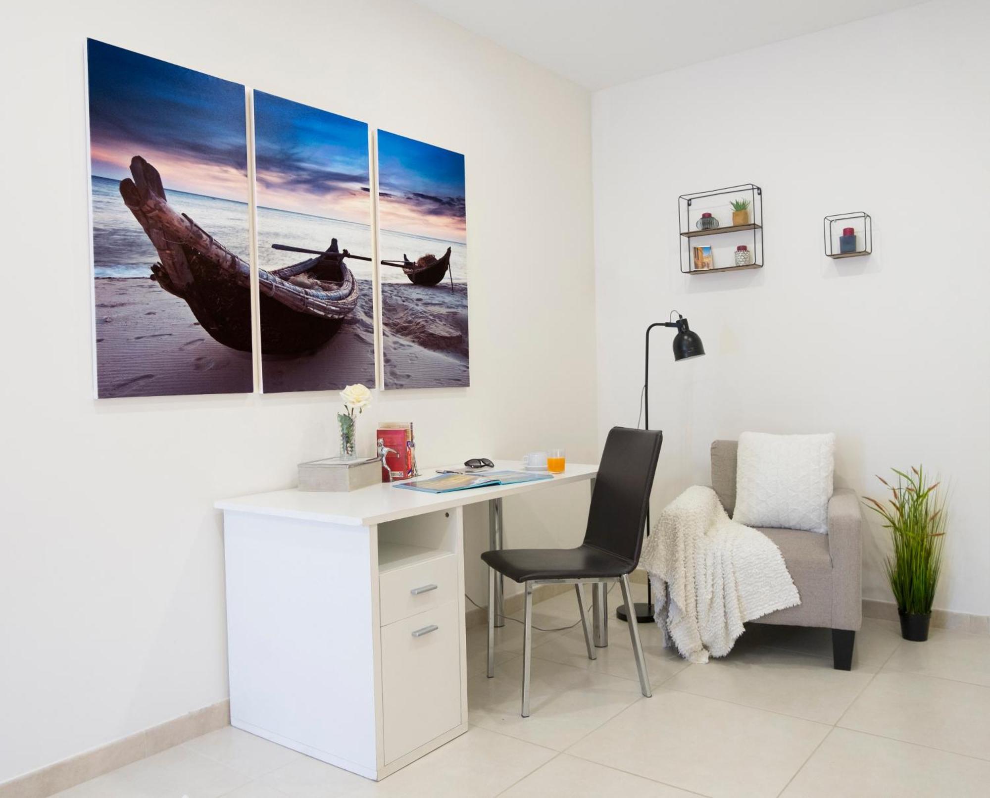 Central Rooms - Near Valletta & Sliema - Best Bus Lines Hamrun ภายนอก รูปภาพ