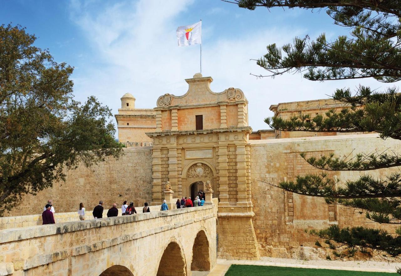 Central Rooms - Near Valletta & Sliema - Best Bus Lines Hamrun ภายนอก รูปภาพ